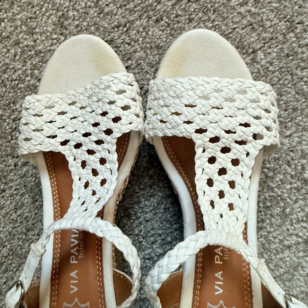 Women's Cream/White Woven Wedges - Picture 4 of 10